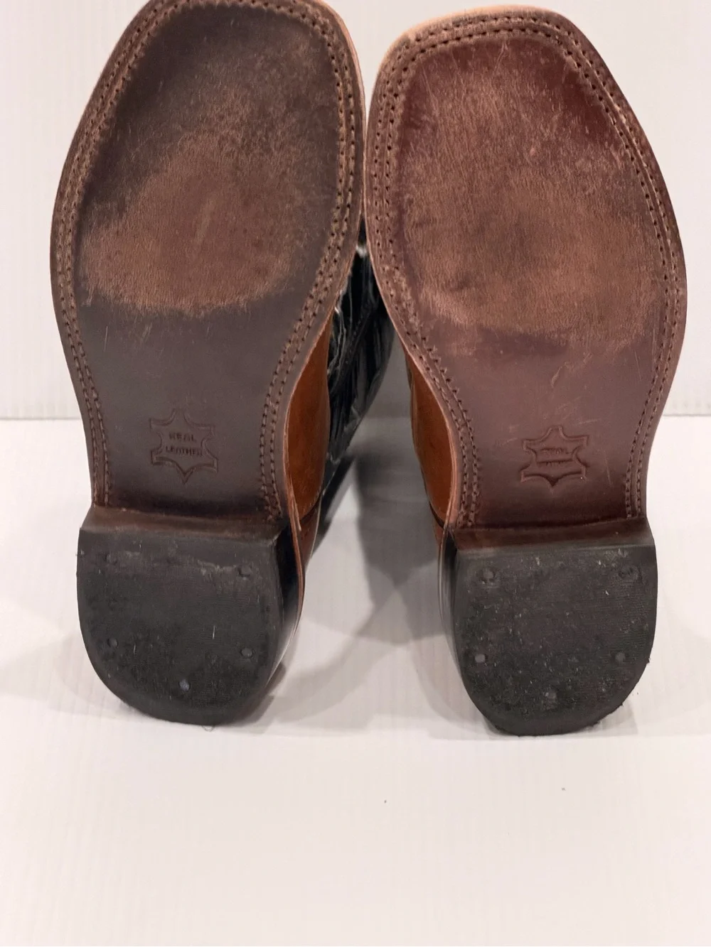 Boot Barn play pull foot